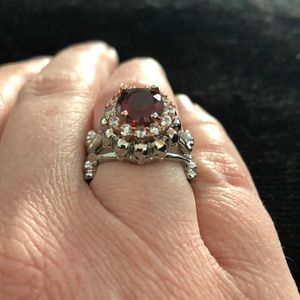 Ruby Skull ring silver and rose gold